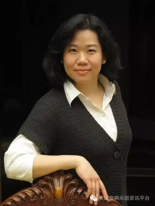 汤沐海,国际华人指挥大师,唯一获得格莱美奖的华人指挥家.