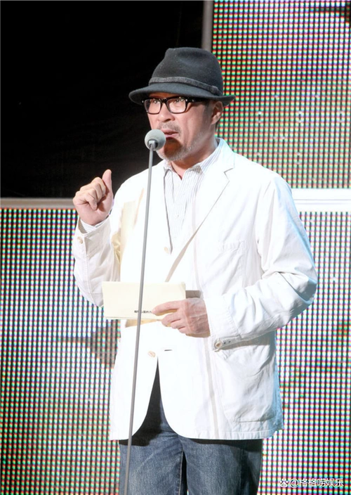 提起台湾音乐,我们不得不提到一位才华横溢的音乐人——李宗盛.