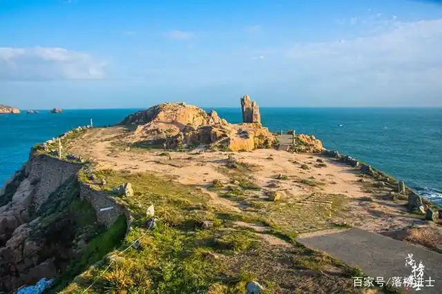 舟山有一座风景秀美的小岛,被誉为中国"圣托里尼",名字好浪漫
