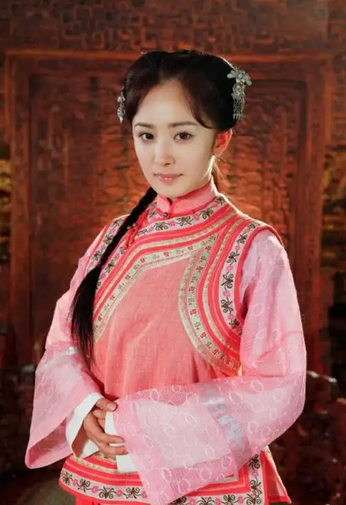 杨幂2011年宫锁心玉旧照##杨幂十年前宫锁心玉旧照