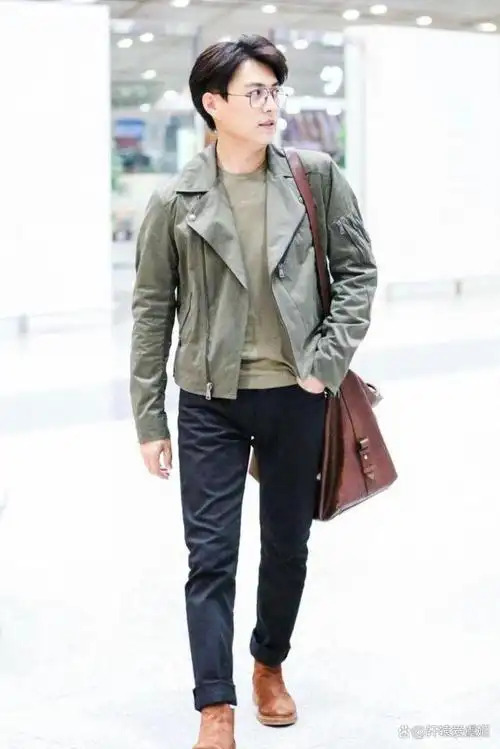 本文将介绍卫衣对中年男士的影响,夹克的选择