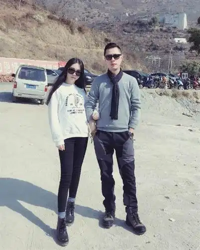 父女两人合照(图/on.cc东网)