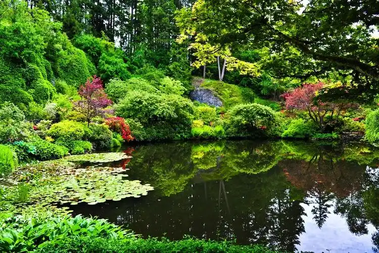 世界上最美的私家花园之一布查德花园