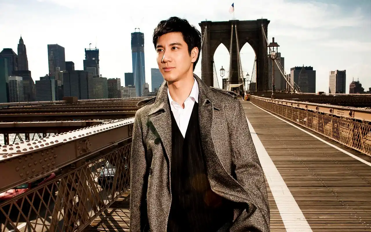 王力宏帅气写真高清壁纸