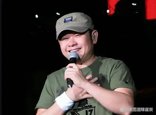 作品停更,账号脱粉超7万,52岁刀郎已经走上了另一条路