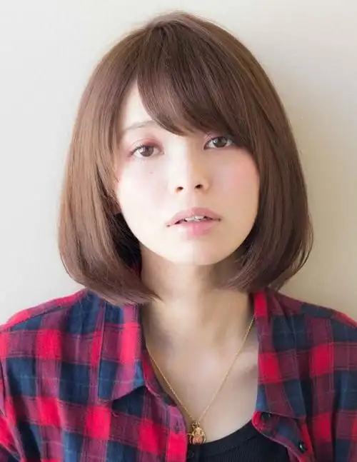 斜刘海适合什么脸型齐刘海适合什么发型