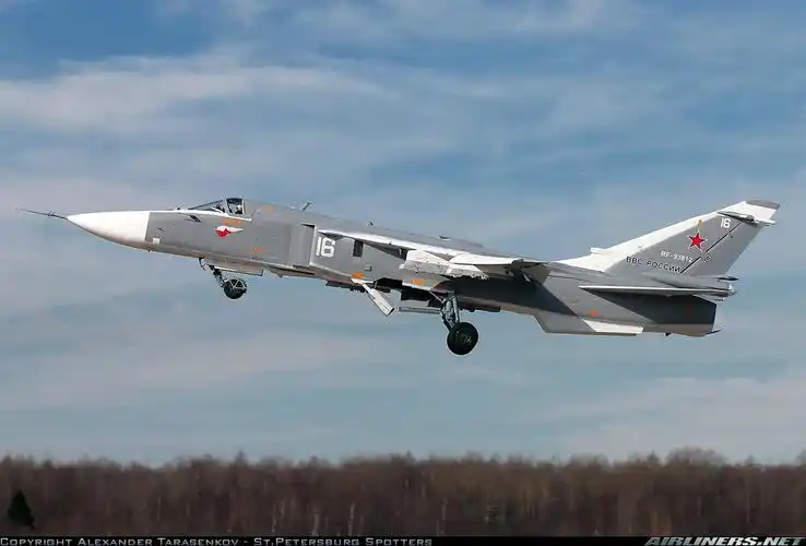 cccp研制的苏-24战斗轰炸机,在俄罗斯军队中保有量很大了