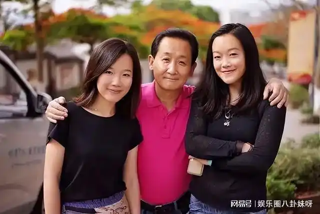 作家梁左去世21年后女儿游历美国48州母亲的坚持让人泪目