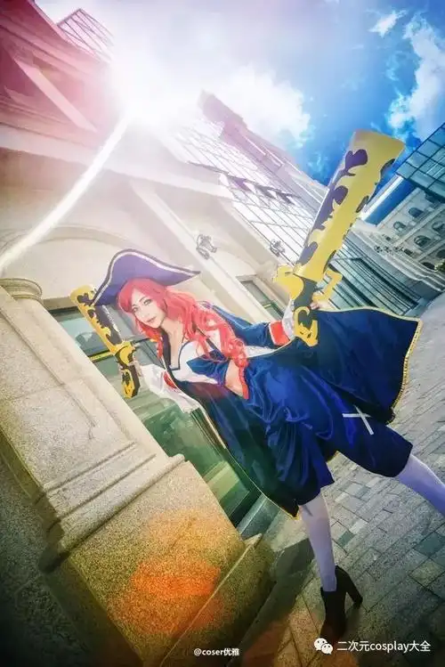 清新气质御姐,《 英雄联盟》赏金猎人·厄运小姐,法国皇室皮肤_网易