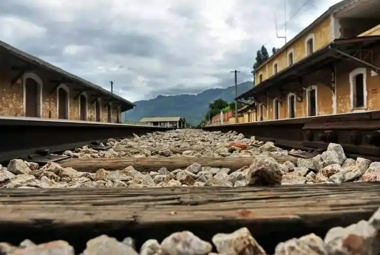 《芳华》的播放,碧色寨这个小车站要火红起来了