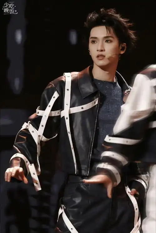 严浩翔 浓颜奇迹