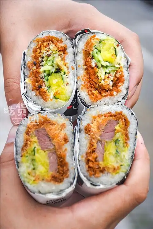 5元1个福州这家店的超长长长拉丝饭团专门欺负嘴小的人