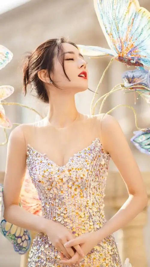 迪丽热巴蝴蝶仙子4k手机壁纸2160x3840_手机壁纸图片高清壁纸_墨鱼