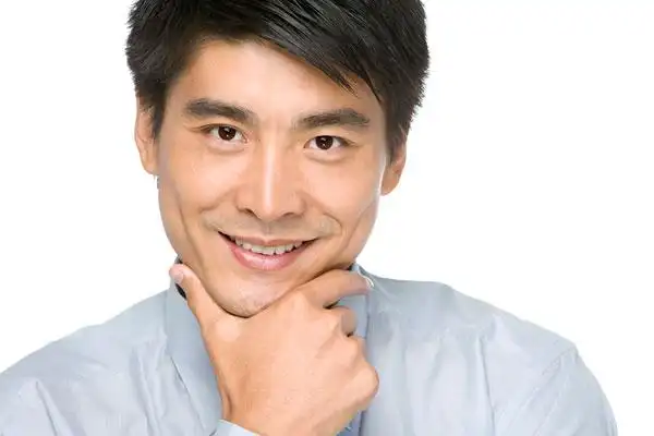 微笑的商务男士