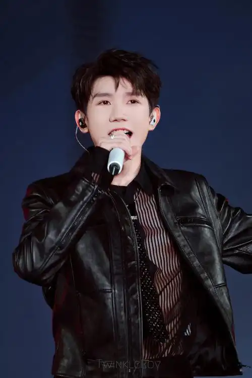 王源绿海##王源官宣加盟巅峰盛典