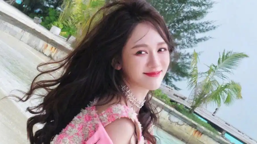 陈乔恩获金扫帚影后,客串10分钟不到也被惦记,本人