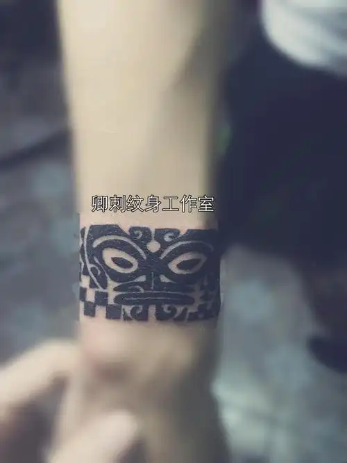玛雅图腾手环_纹身图案手稿图片_董卿的纹身作品集