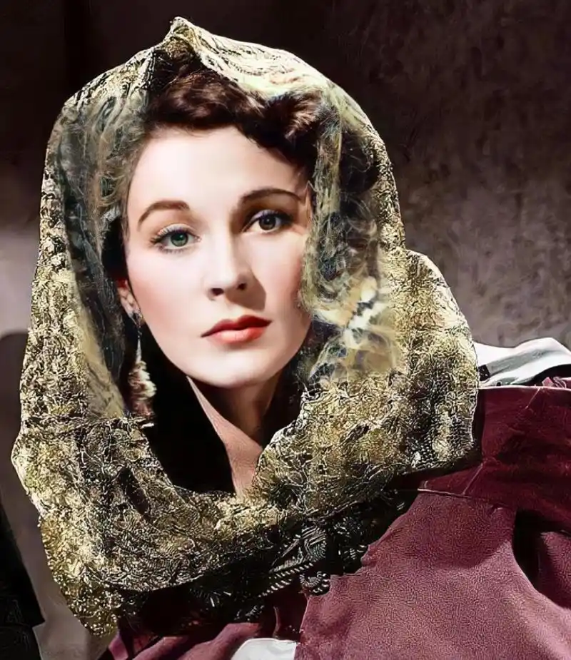 猫系美人费雯丽:演技与美貌并存的乱世佳人,年轻时风华绝代!