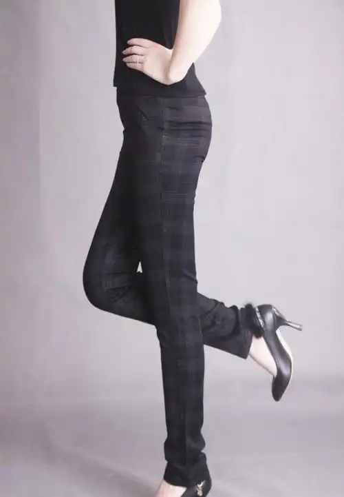 株洲品牌女裤 流行休闲黑色格子小脚裤 女