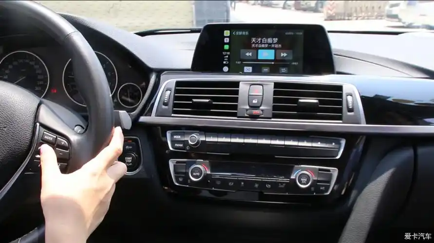 带大家了解宝马3系加装无线carplay