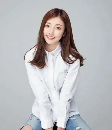 王思聪忙工作也要带着豆得儿