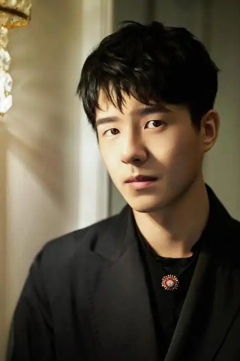 为什么刘昊然接不到主角电影了?人家拿到编制后,不能乱接电影了