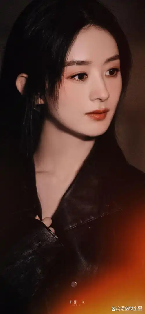 赵丽颖(英文名:zanilia zhao),中国著名女演员,以其出色的演技和甜美