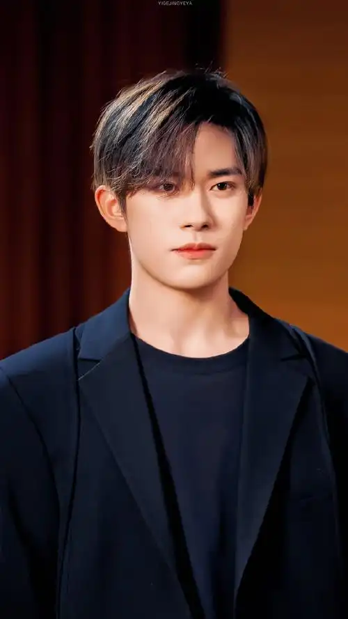 易烊千玺电影奇迹