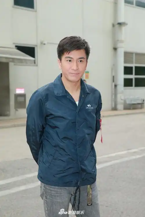 马国明否认曾说"不要港女":感情事我从不回应