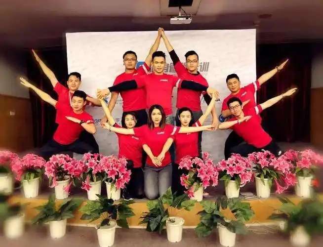 团队合影创意照片图片 团队合照造型-图片大观-奇异网