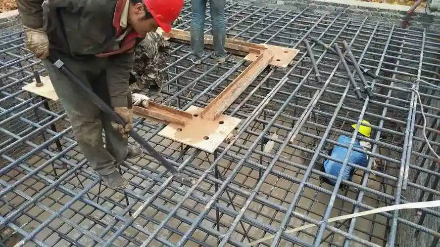 扁铁和镀锌圆钢焊接方式