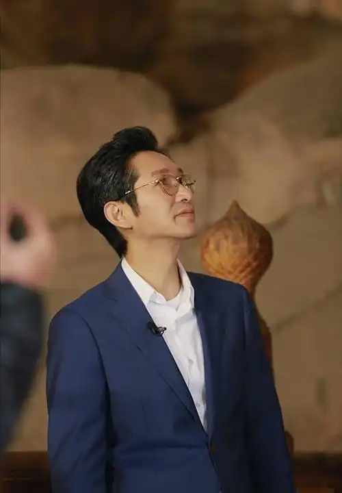 回顾一级演员王劲松傅彪的一句话点醒了我才有了我如今的成就