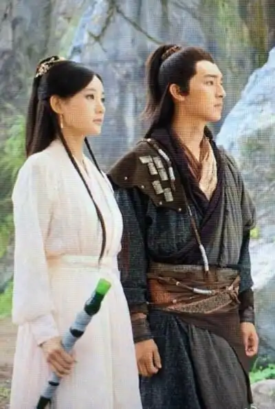 黄蓉 郭靖李一桐 杨旭文射雕英雄传剧照