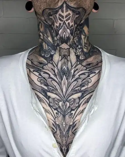 女性后背霸气黑灰纹身作品(2/4)-纹身图片网