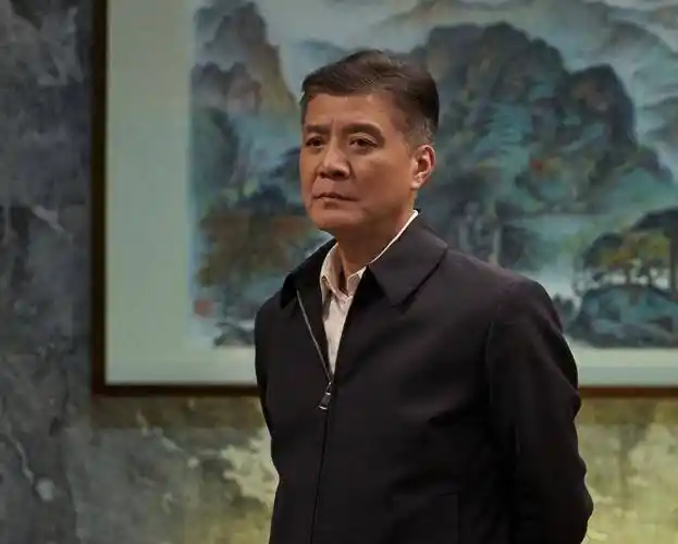 作为一个军旅剧大户,刘之冰的军人形象,老干部形象,早已经深深刻印在