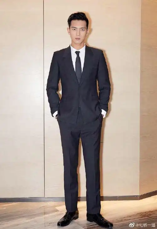 最酷男明星西装杀