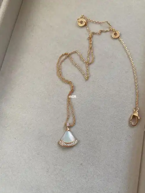 实拍宝格丽项链两位数福利价带走