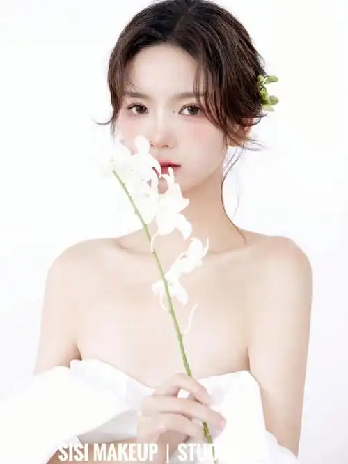 这样的新娘妆好看吗