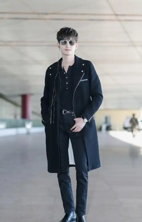 张翰俊朗帅气机场照图片,明星,高清,帅气,张翰,魅力,机场照