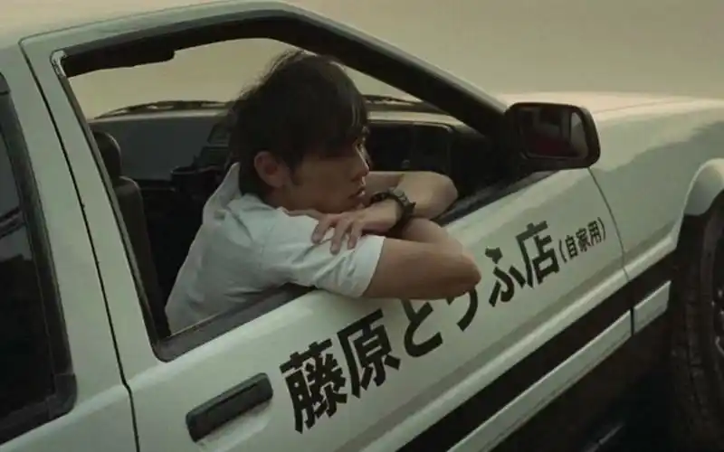 《一路向北》是 a target="_blank" href="/item/周杰伦/129156" data