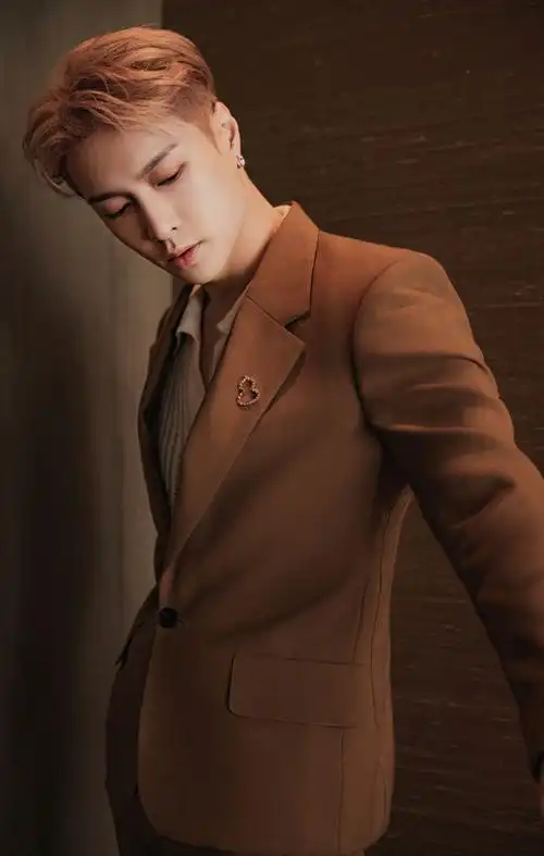 今天的boss@张艺兴是焦糖味的!