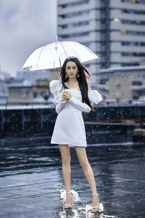 迪丽热巴金纺直播活动