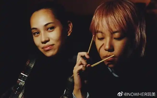 9215 水原希子 & 窦靖童93#spotlight