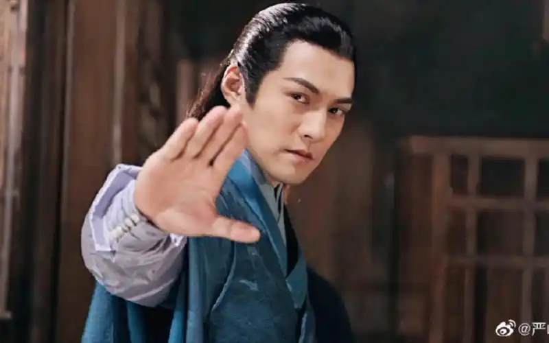 严屹宽版的黄药师,这张建模脸太帅啦_哔哩哔哩_bilibili