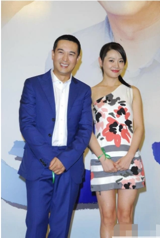 她是张嘉译的"御用媳妇",4次合作没捧红,却搭档张国立走红