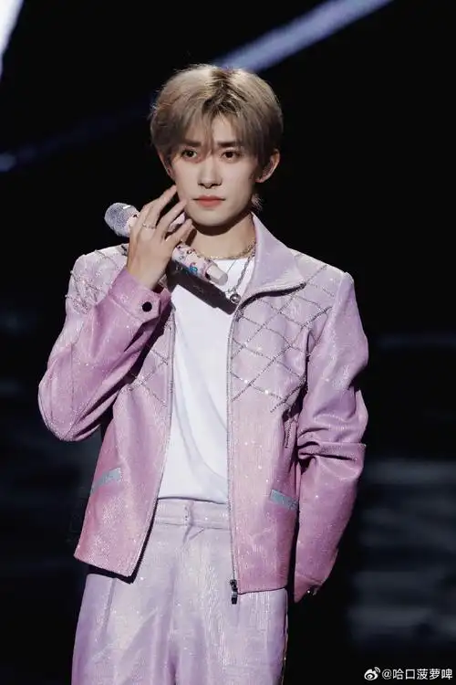 四字 易烊千玺 yyqx 四字弟弟