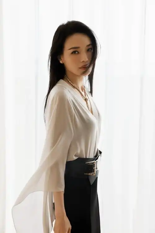 舒淇松弛感好美