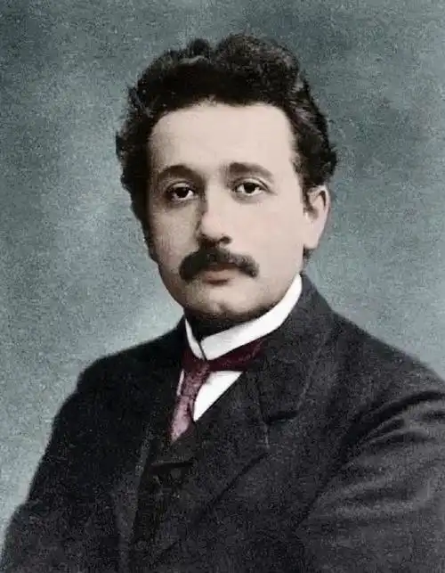 英国的天才叫牛顿,德国的天才叫爱因斯坦,那中国的天才叫什么?