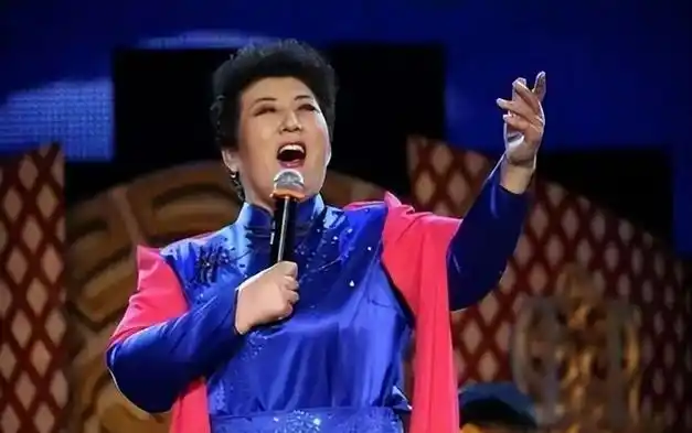 享年76岁著名蒙古族女中音歌唱家德德玛病逝曾参加乌兰牧骑