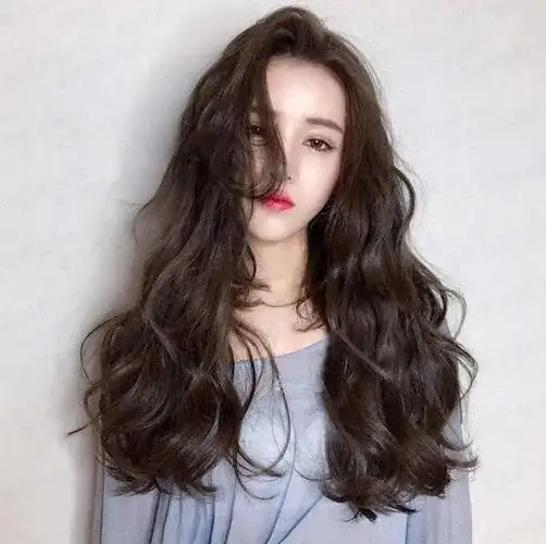 圆脸适合的发型图片女2020年新款长发 - 冷求网